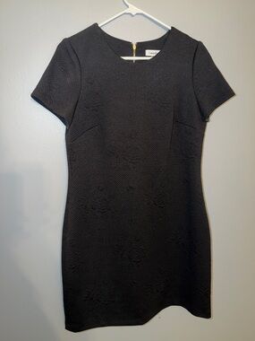 Calvin Klein Black Textured Short Sleeve Sheath Dress